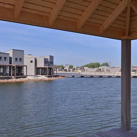 Oasis Punt-west & Apartment Ouddorp