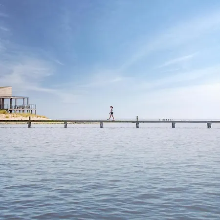 Oasis Punt-west & Apartment