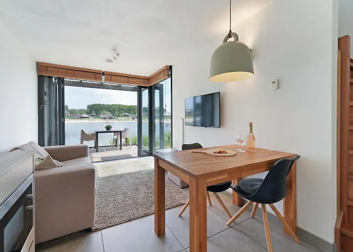 Vakantiepark Punt West *