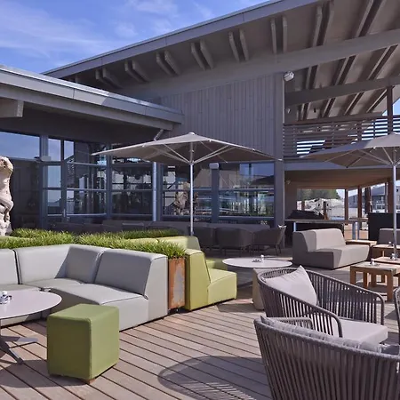 Oasis Punt-west & Appartement