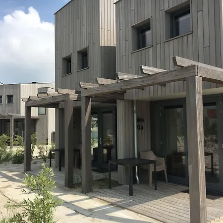 Beach Resort Punt West *