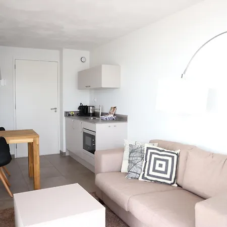 Beach Resort Punt West