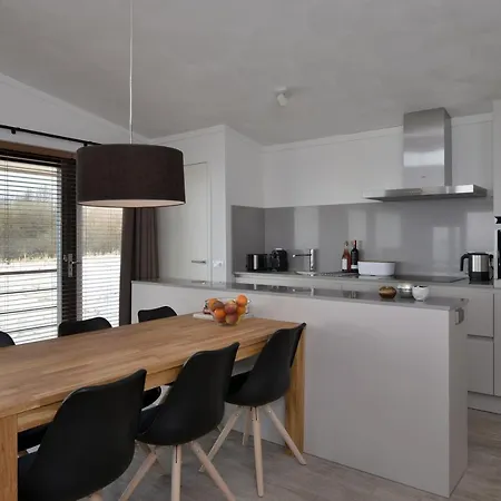 Oasis Punt-west & Appartement