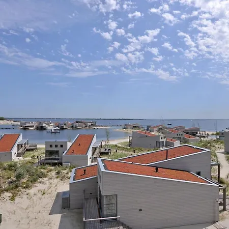 Oasis Punt-west & Appartement *
